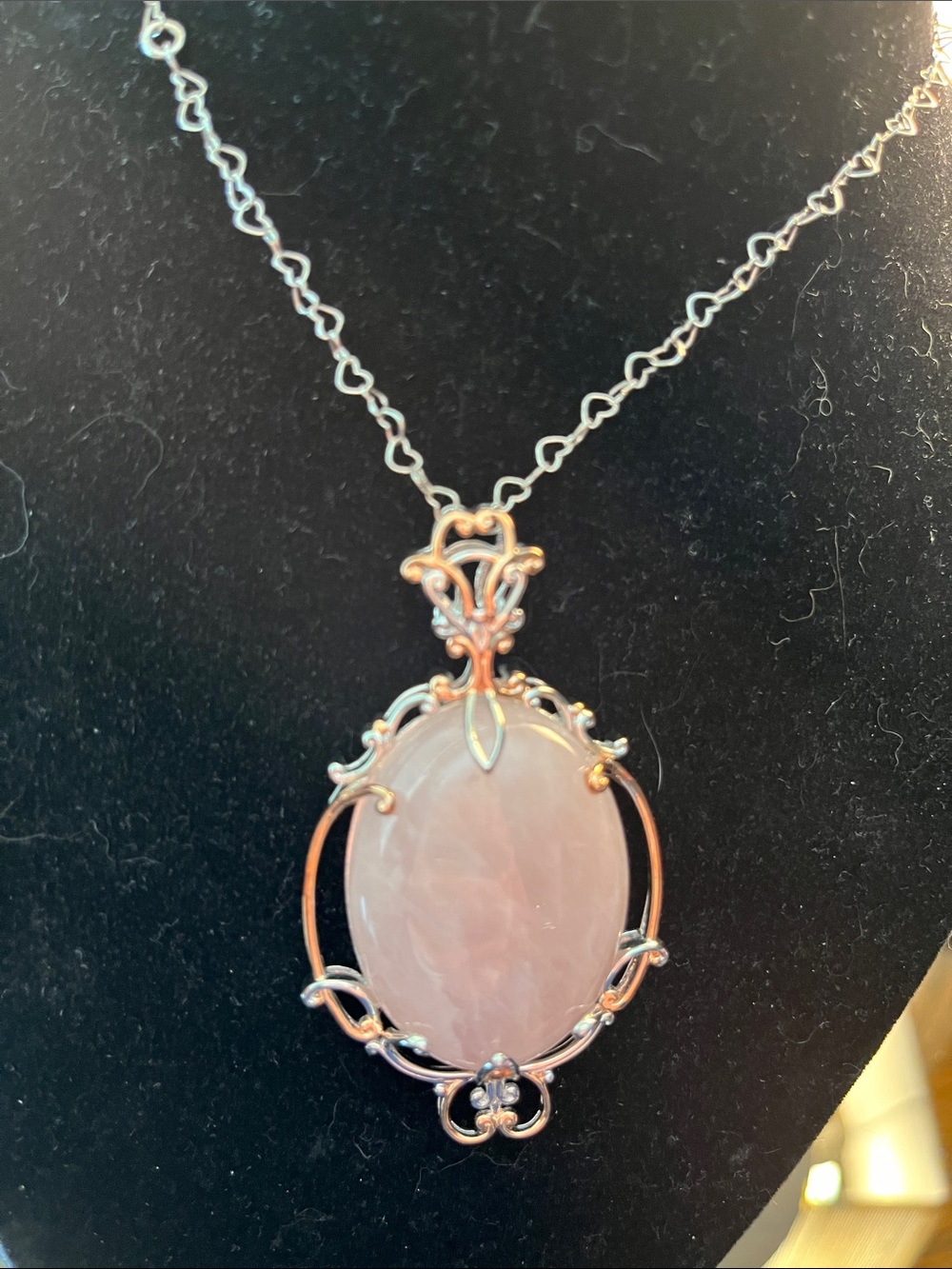 🎀🌸💕GEMS EN VOGUE ROSE QUARTZ LARGE PENDANT. 🎀💕🌸🎀💕🌸